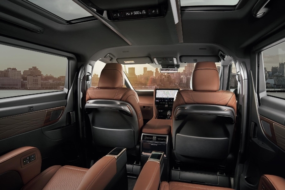 Z Premier（ターボガソリン・2WD）